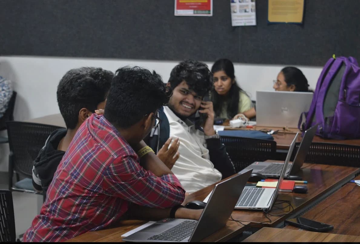 Night Coding · image